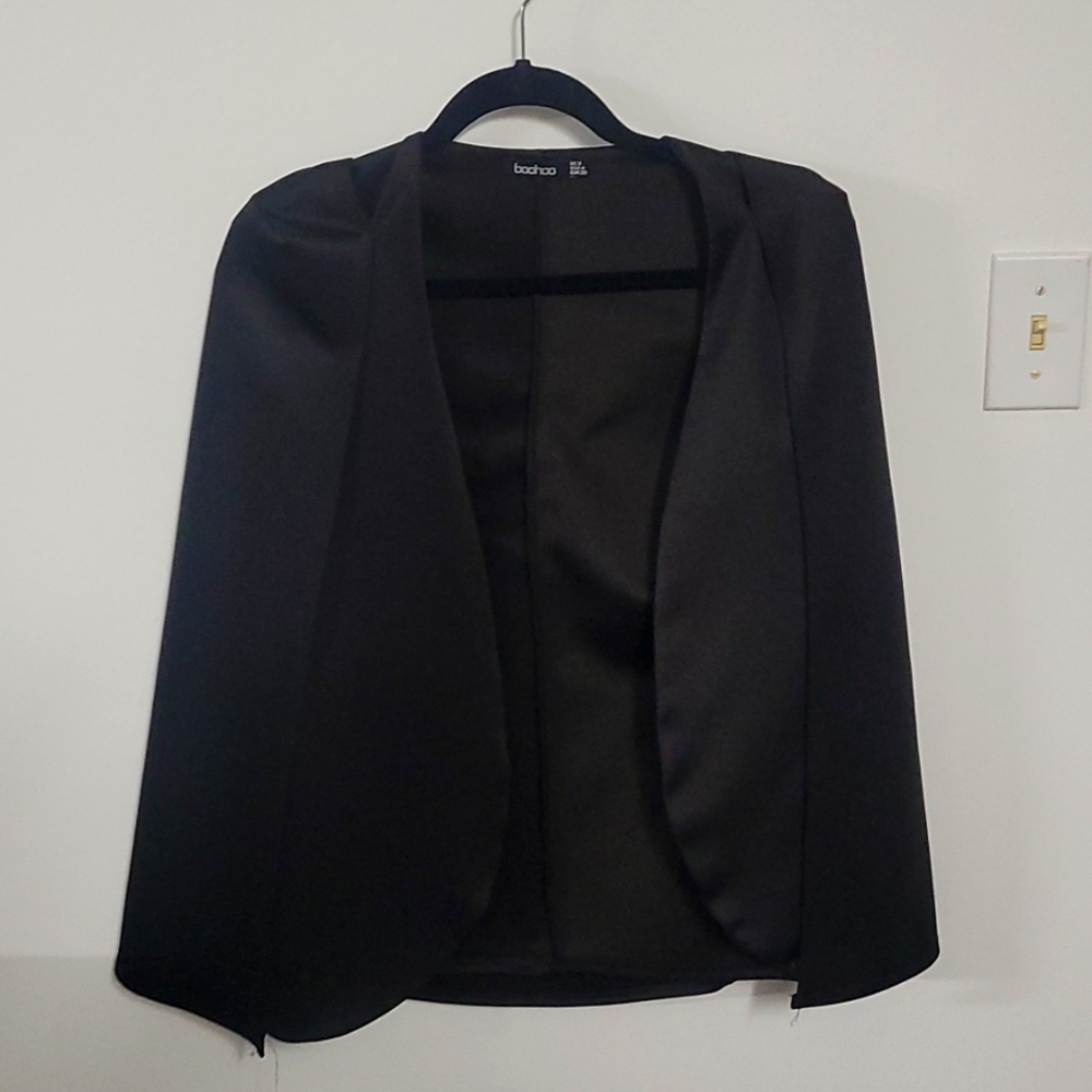 Boohoo Cape blazer Black 4